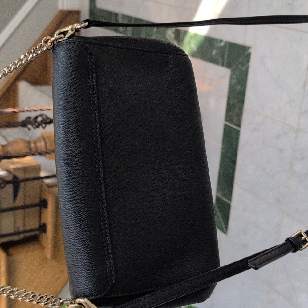 Kate Spade Black Saffiano Leather Crossbody Bag EUC - Picture 5 of 8